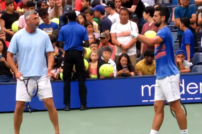 Progovorio Federerov Bivsi Trener Dokovic Ima Psihickih Problema