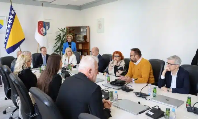 Potpisani Sporazumi Za Realizaciju Projekata Vodosnabdijevanja U Opcinama S Podrucja
