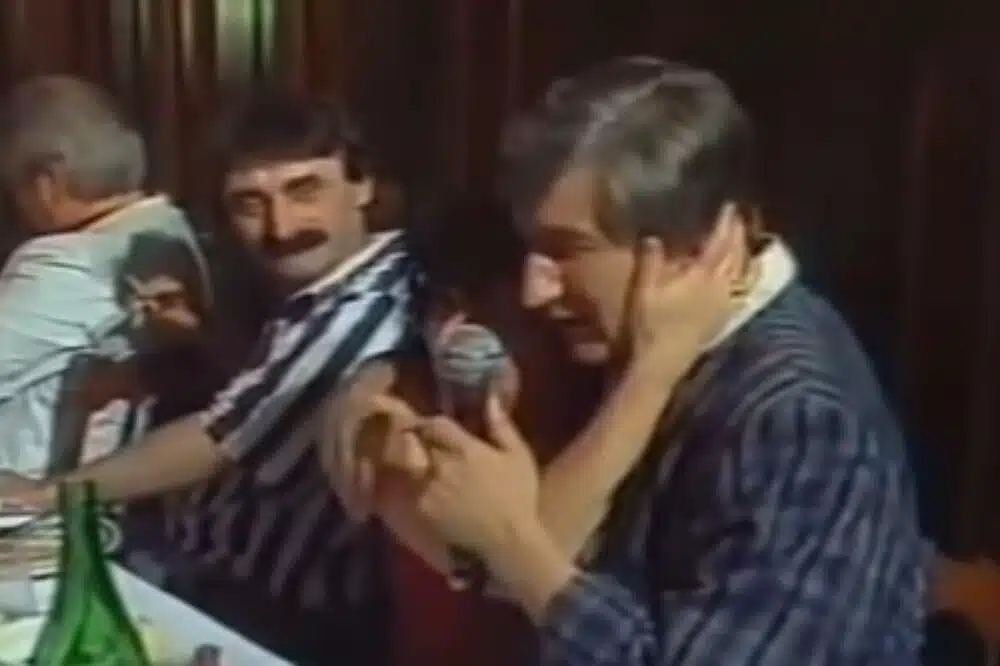 SPAVAO NA PODU I PJEVAO ZA ČINIJU GRAHA! Toma se ženio četiri puta, umro u mukama, a misteriozni snimak i danas kida dušu