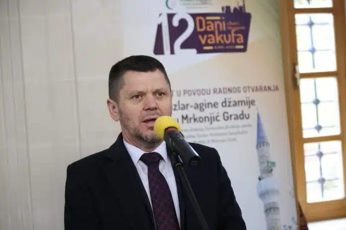 U Mrkonjic Gradu Otvorena Kizlar Agina Dzamija
