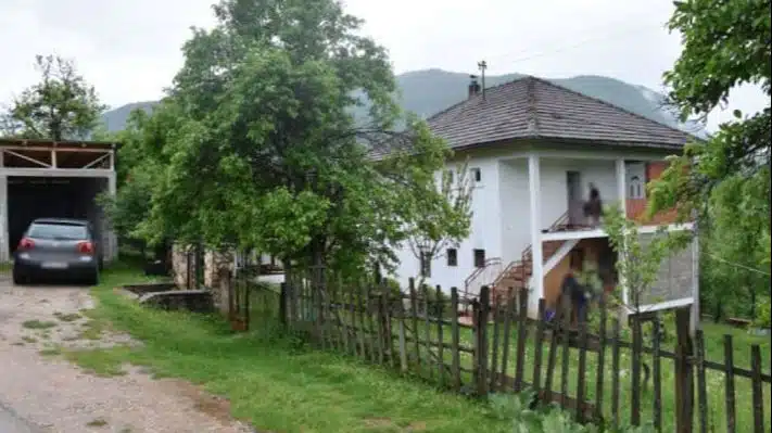 DETALJI UBISTVA U FOČI: PRIJE ZLOČINA NAZVAO KĆERKU I REKAO JOJ DA ĆE UBITI I SUPRUGU I SEBE