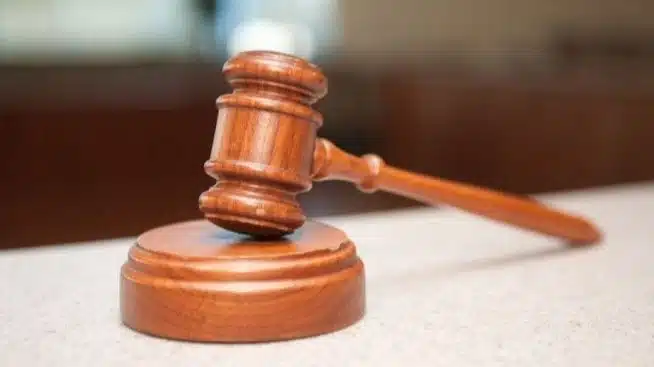 SKANDAL NA SUĐENJU DRŽAVLJANINU BIH: SVJEDOK UHAPŠEN U SUDNICI Skandal Na Sudenju Drzavljaninu Bih Svjedok Uhapsen U Sudnici