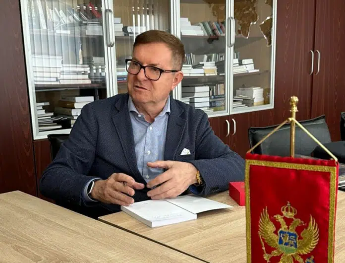 Vladislav Vanja Popovic Bez Doprinosa Crnogorske Dijaspore Ne Bi Bilo