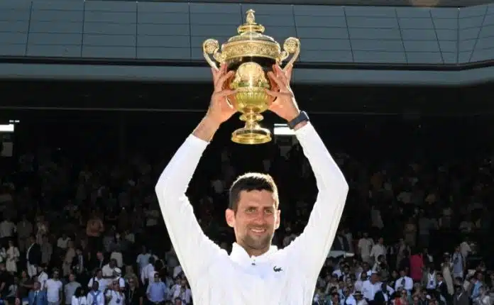 Đoković munjevito se vraća na scenu: Osma titula Wimbledona na