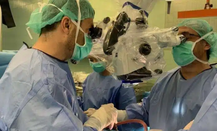 Simpozij na KCUS-u: Obavljene su dvije operacije na kičmi, treća