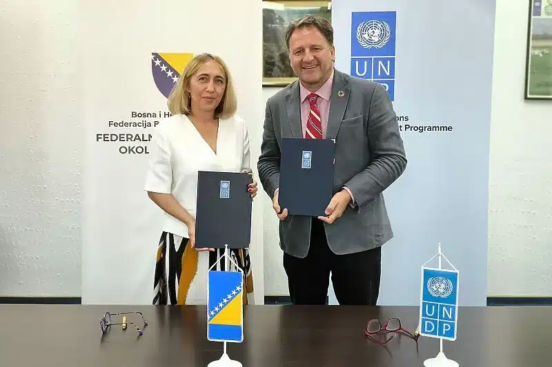 Federalna ministrica okoliša je potpisala sporazum s UNDP-om: 1,1 milion KM za zelenu tranziciju – Poslovne novine