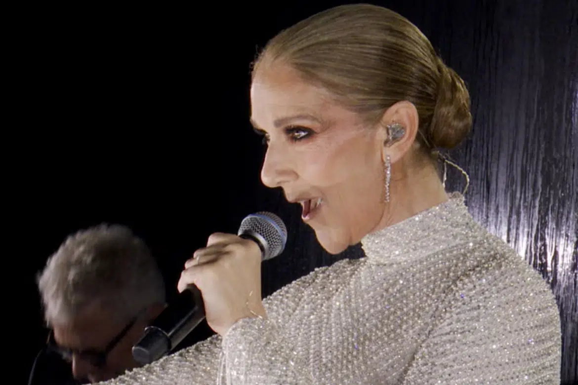 Povratak nakon dijagnoze: Celine Dion poručila nakon spektakularnog nastupa u Parizu