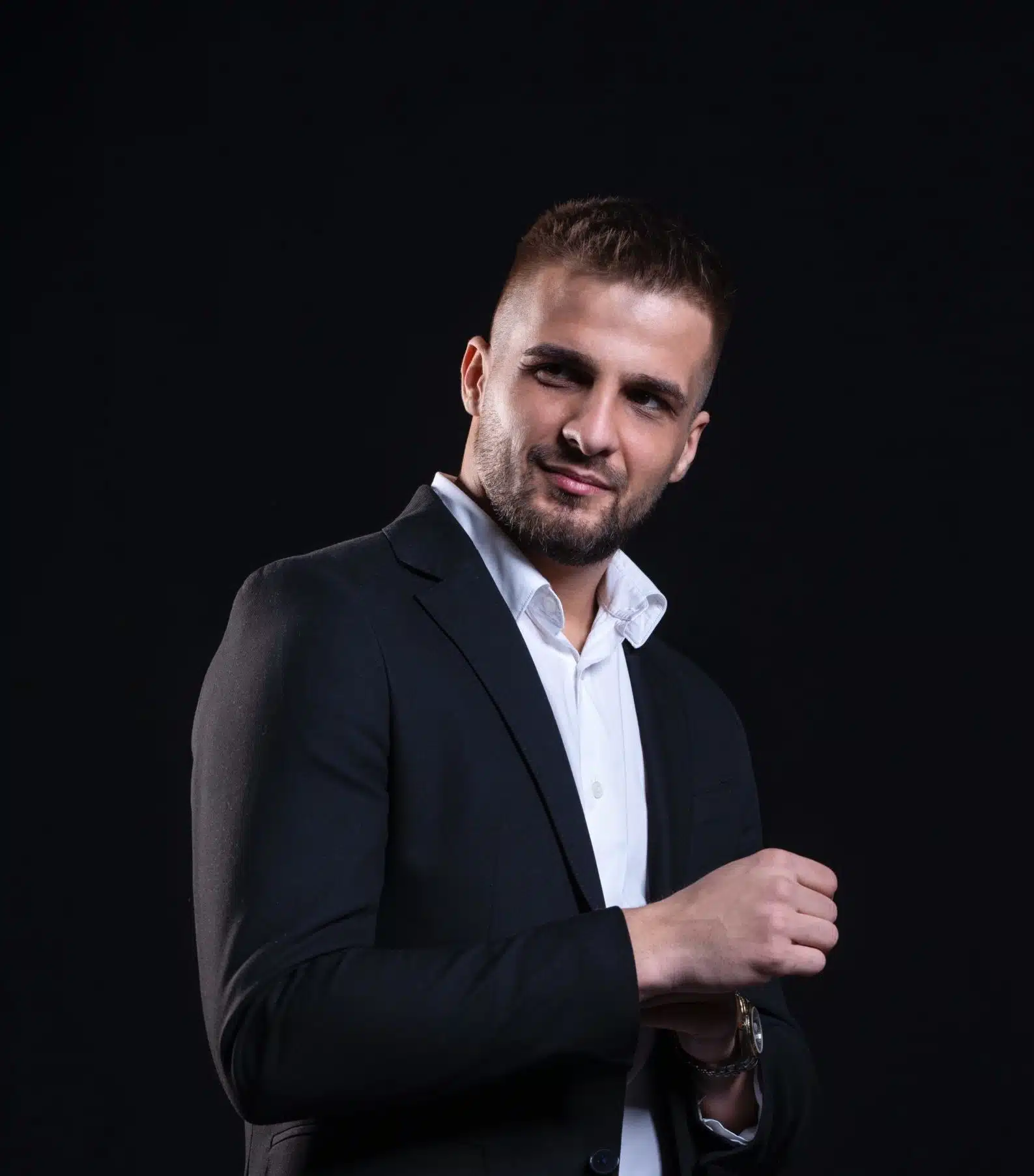 Emir otkriva istinu: Svi smo nekada bili izdani! Ne vjerujem ni ja da ću se kad stvarno skrasiti!