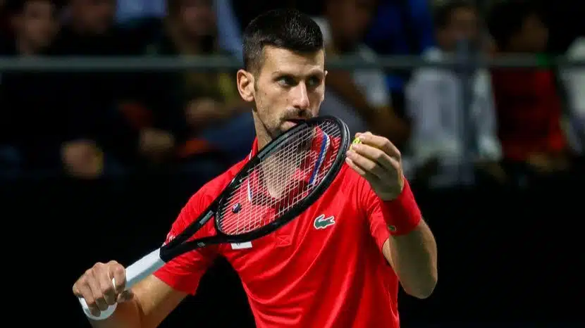 Novak Đoković se našao na udaru kritika zbog druženja sa muzičarem Šonom Didi Kombsom.