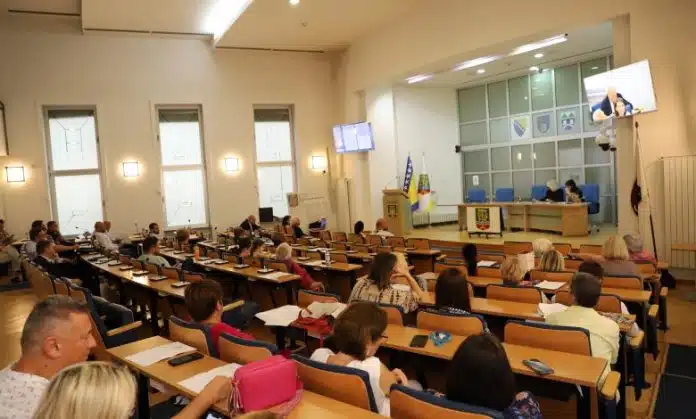 Sutra su planirane dvije sjednice Općinskog vijeća Centar.
