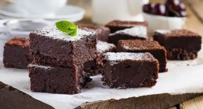 Kolač bez jaja i putera: Recept za sočnu čokoladnu poslasticu