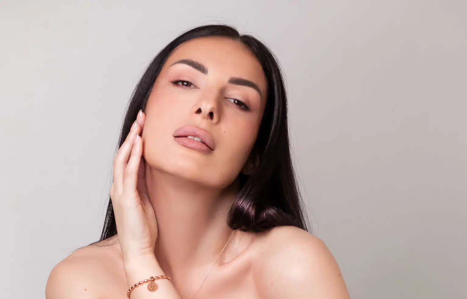 Samra Menzilović pita: Kolika je cijena ženskog života za “Azru”?