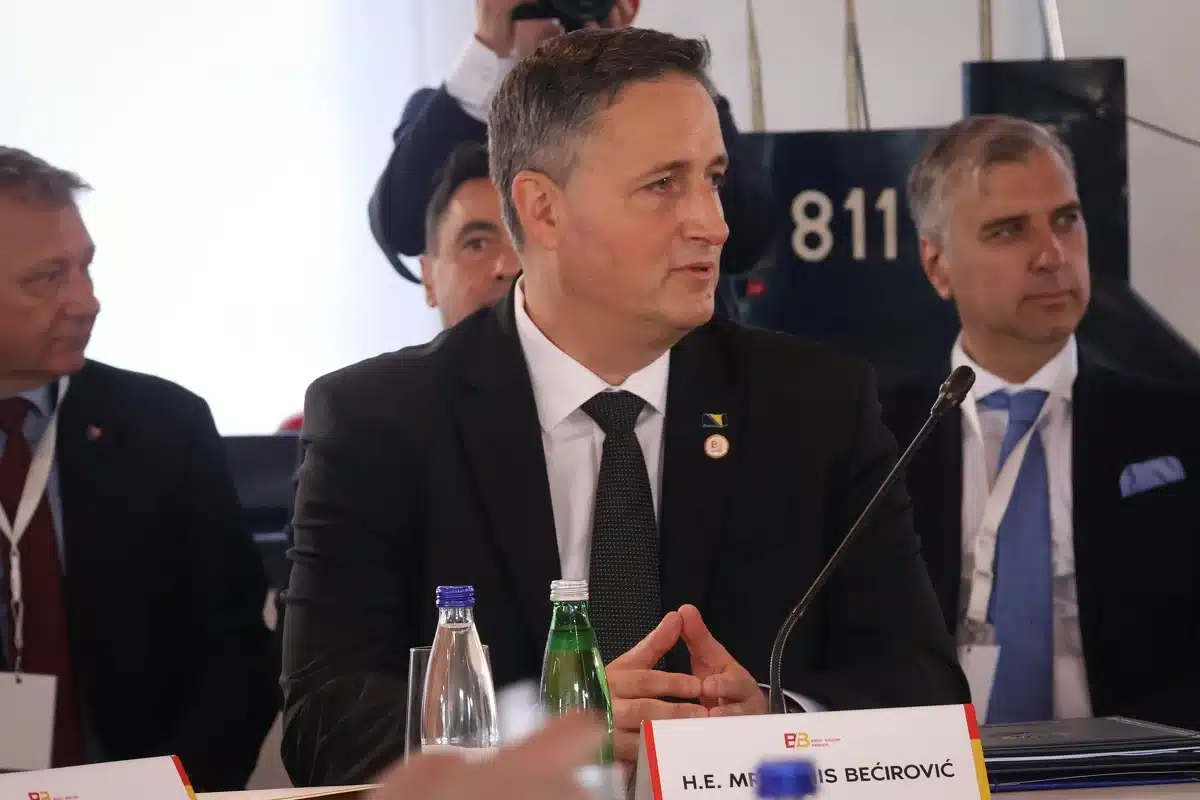 Bećirović na skupu lidera zemalja Brdo – Brijuni: Zaustavimo trku u naoružanju