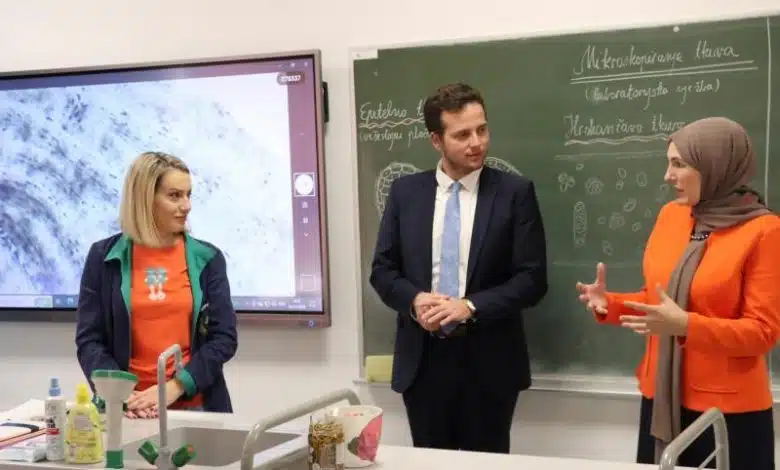 Inspirativni kabineti hemije i fizike u osnovnim školama Kantona Sarajevo potiču učenike na profesionalni razvoj