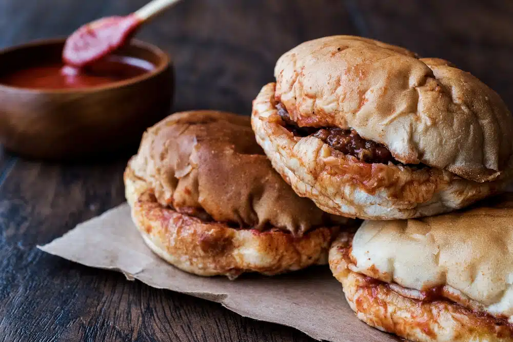 Mokri burger: primamljivi zalogaji za ublažavanje mamurluka koje ljudi traže