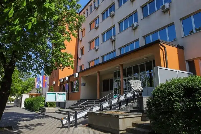 Muškarac optužen u Bijeljini za slanje pornografskih slika profilu pod istragom