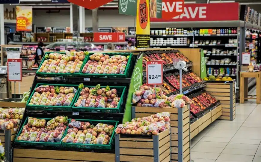 Pet vrsta hrane koje ne bismo trebali kupovati u supermarketima
