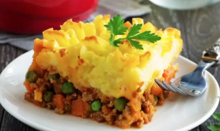 Ukusna i zdrava pastirska pita sa mesom