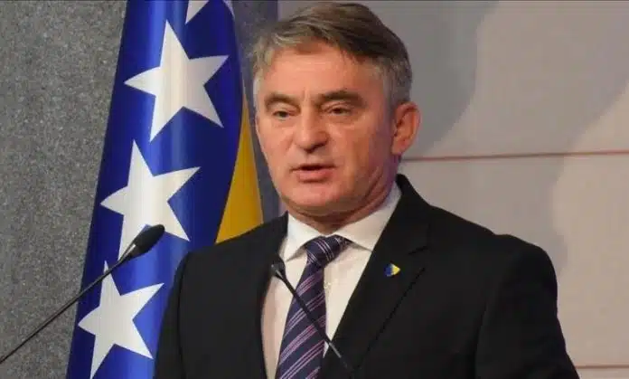 Komšić: Nosimo zastavu slobode, lomiće nas i neprijatelji i lažni