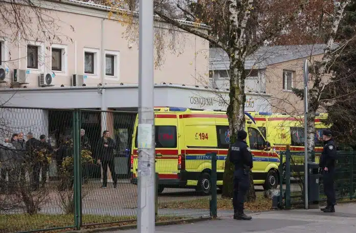 Napad u školi u Zagrebu: Mladić teško ranio više ljudi,