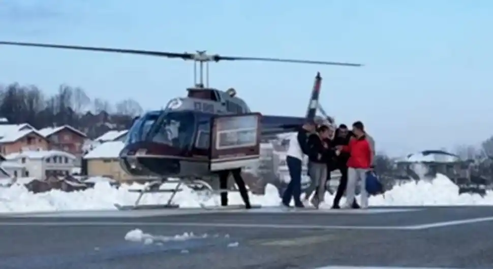 Helikopter HS Srpske transportovao pacijenta u UKC
