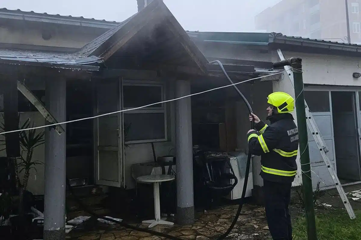 EKSPLOZIJA PLINSKE BOCE Dvije osobe povrijeđene u Bratuncu