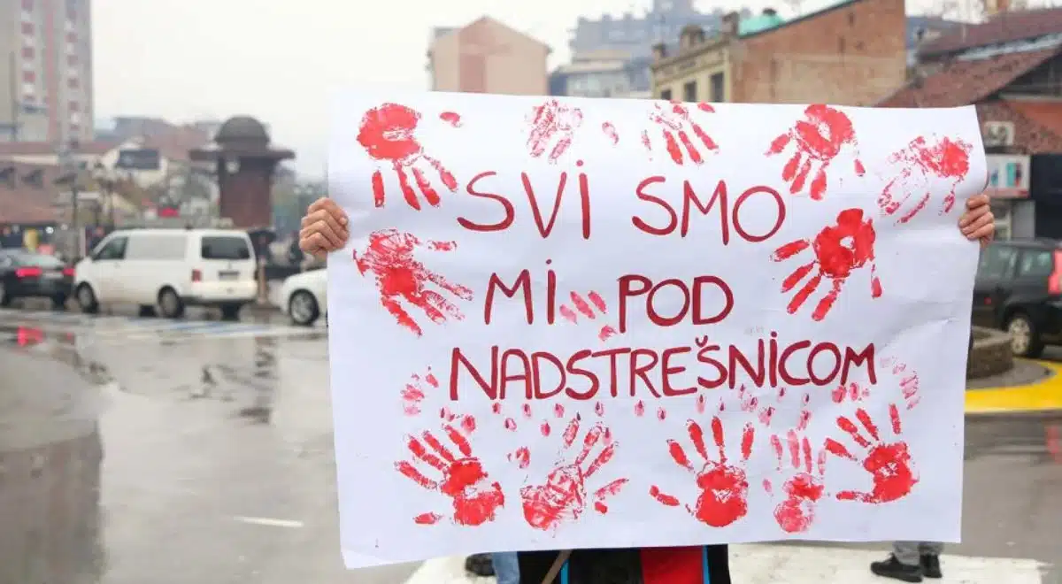 Američki influencer snimio video o studentskim prosvjedima: “Dok smo mi plesali za Novu godinu, u Srbiji je vatromet bio opravdani gnjev prosvjeda”