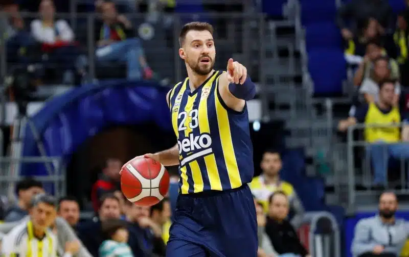 EUROLIGA: Sjajni Gudurić bolji od Milutinova u borbi za lidera, senzacija Asvelo koji odgovara Zvezdi!