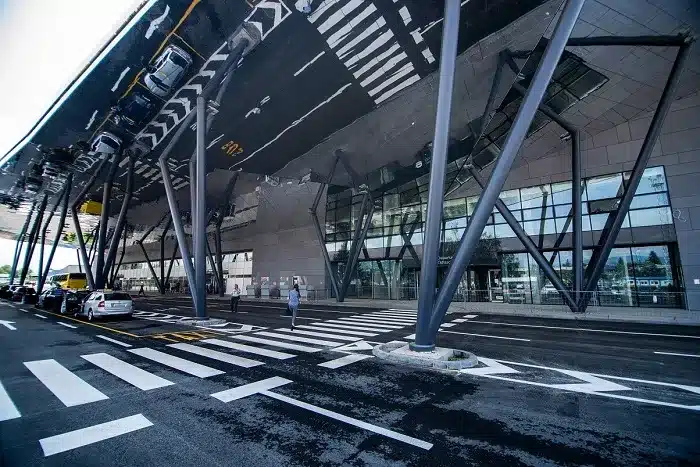 Iz Sarajeva će ove godine biti dostupni letovi prema 39 različitih destinacija – Poslovne novine