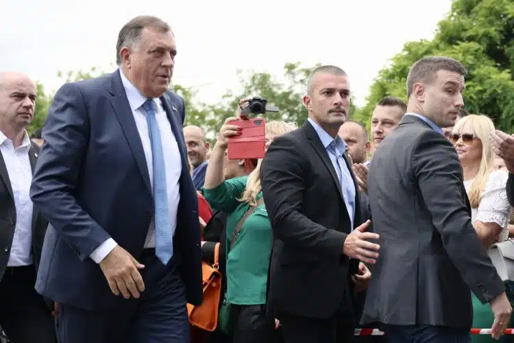 Dodik na suđenju kao svjedok: Tvrdi da nikada ne bi potpisao ukaze da se pobunio Klub Bošnjaka u Vijeću naroda