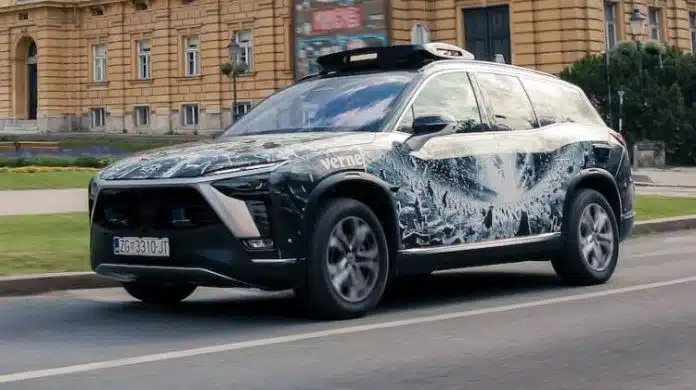 Rimčevi robotaksiji počeli testne vožnje zagrebačkim ulicama