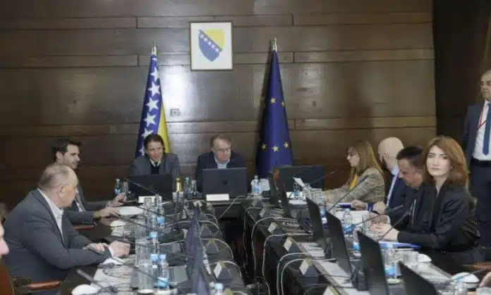 Vlada FBiH – 15 miliona KM za program Jednokratna novčana