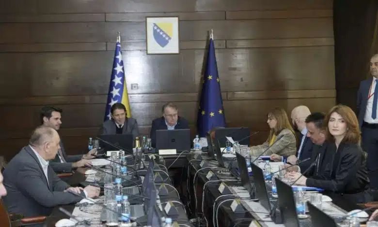 Vlada FBiH – 15 miliona KM za program Jednokratna novčana pomoć za novorođeno dijete