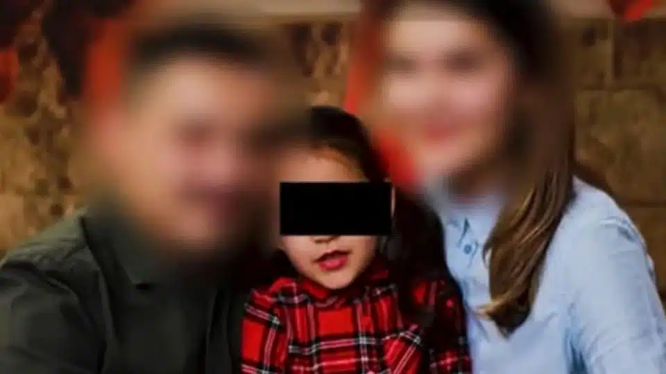 Svi se opraštaju od malene Darije (8) koja je poginula sa tatom