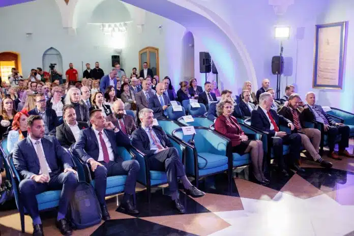 Završen Ekonomski forum BiH 2025 - Poslovne novine