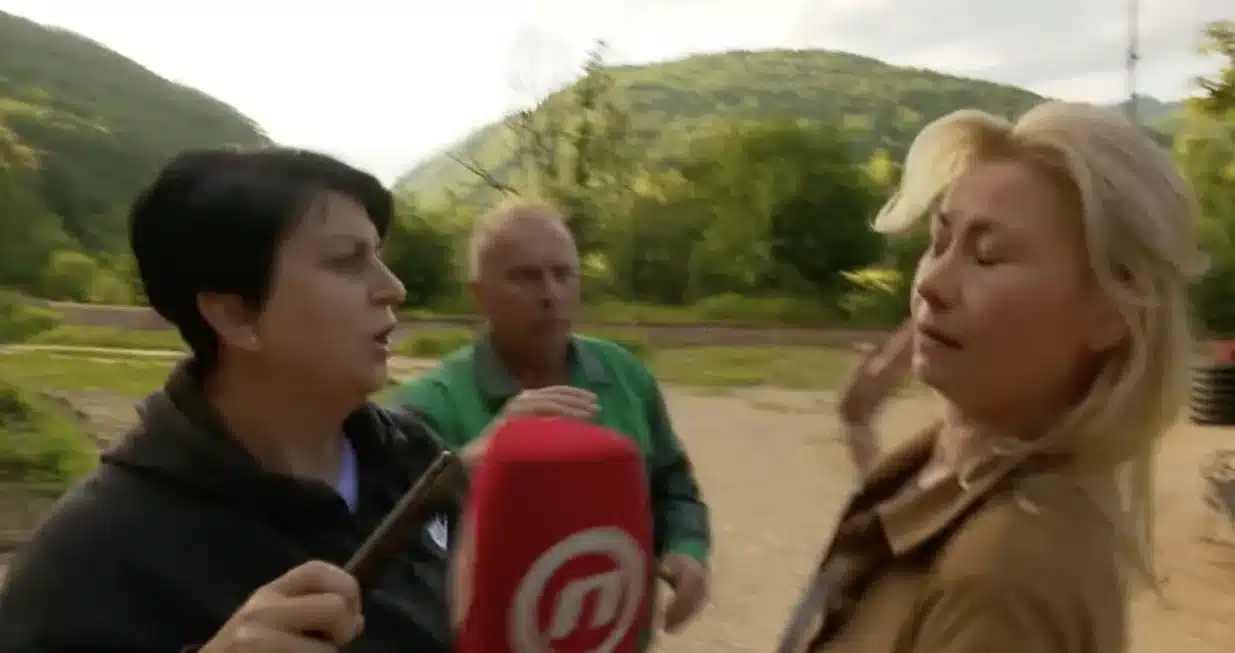 Napadnuti novinari u BH. Susjedstvo: novinar šamaran zbog TV privitaka