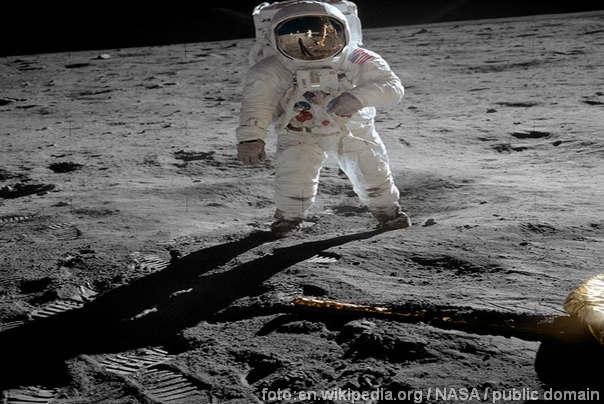 Astronaut Baz Olrin Apollo 11