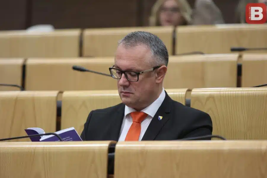 KAJAN UPITAO KOLIKO BOŠNJAKA RADI U ELEKTROPRIVREDI HZHB U STOCU I ČAPLJINI: Evo kakav je odgovor dobio