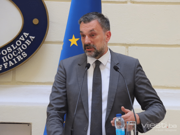 Konakoviću simptomatično raspuštanje tima u slučaju Dodik: “Analiziramo Kajganićeve odluke”