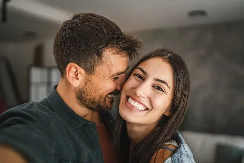Tko u vezama prvo kaže: “Volim te” – muškarci ili žene? Evo što istraživanje kaže