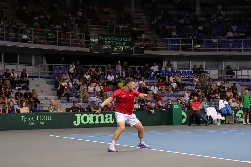 ATP Peking: Kecmanović je propustio šanse i odustao od početka!
