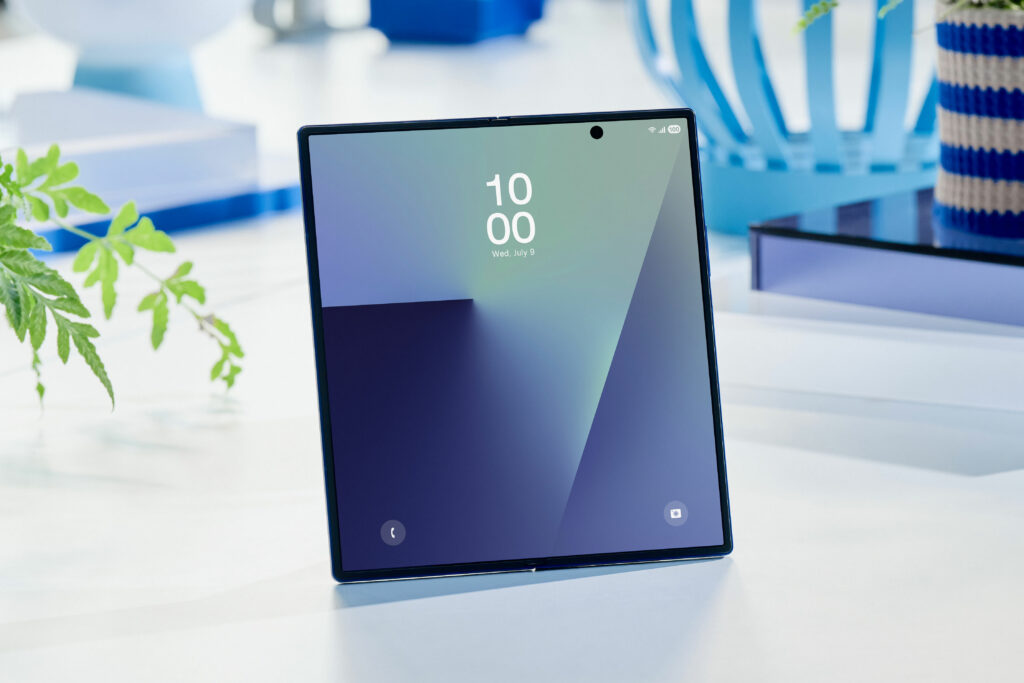 002 product galaxy zfold7 blueshadow