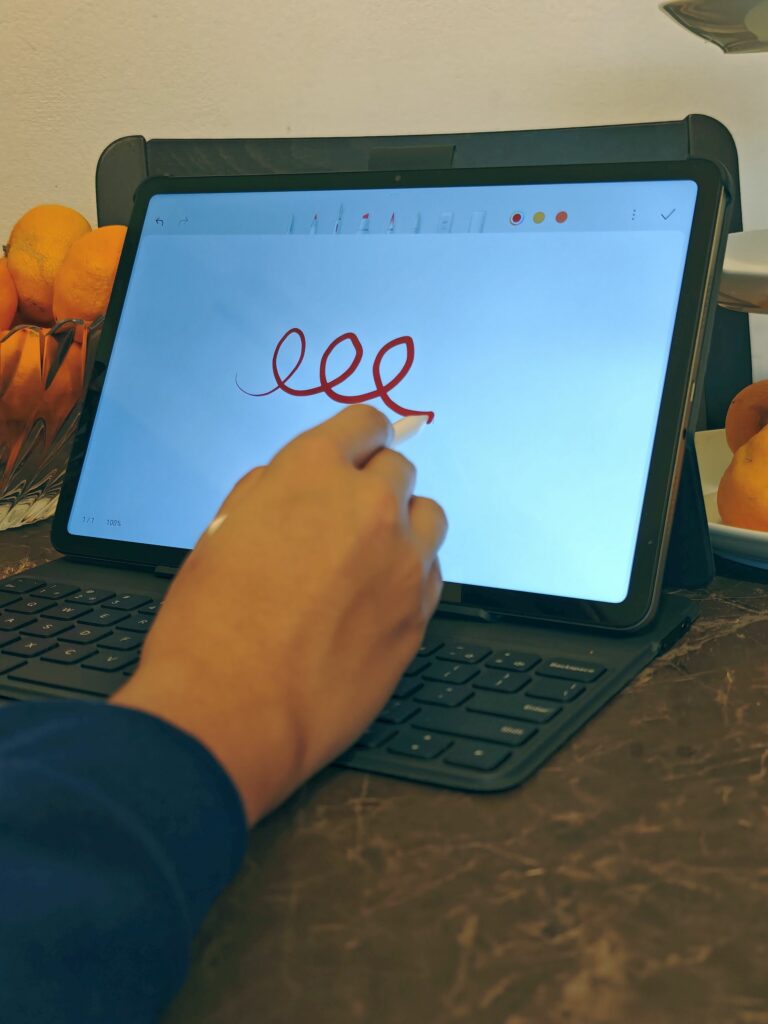 Redmi Pad Pro 2 tablet s tipkovnicom i olovkom – recenzija itportal.ba