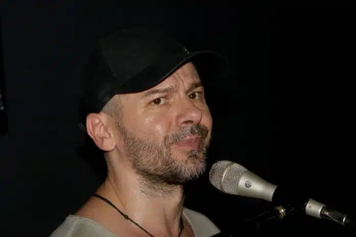 Dado Glišić nestao sa scene, a sada se pojavio mršaviji