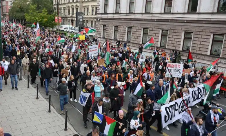 Građani Sarajeva na protestima za slobodnu Palestinu, pozvali na prekid saradnje s Izraelom