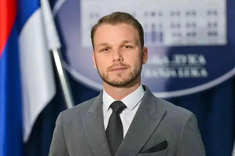 Stanivuković dao ultimatum policiji: “Otkrit ću imena policajaca, zašto MUP RS-a šuti o drogi u UKC-u”