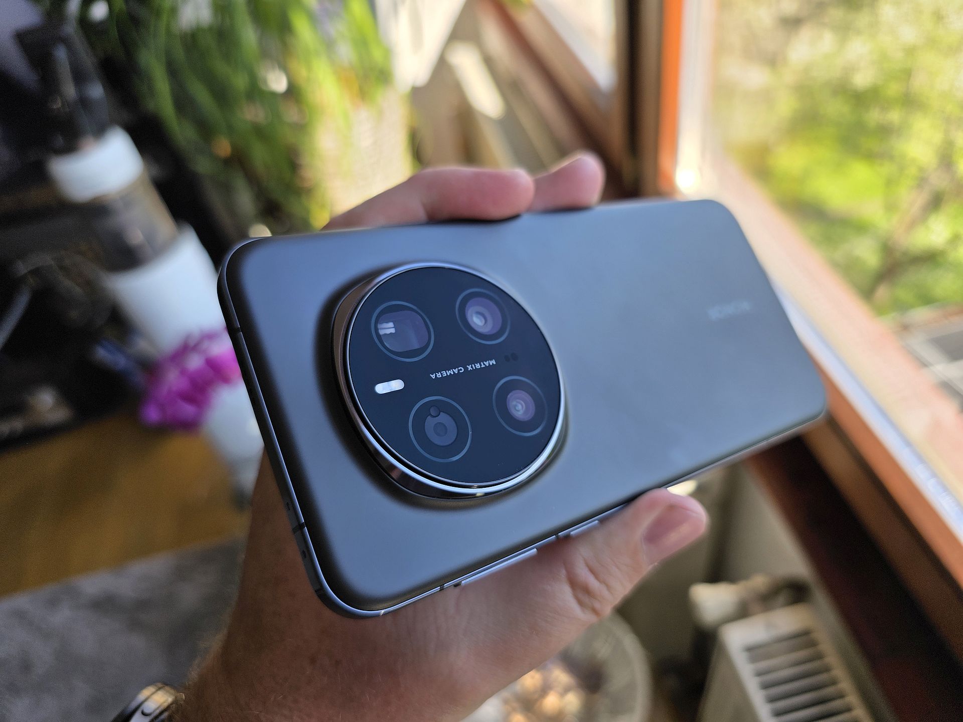 Honor Magic7 Pro 4