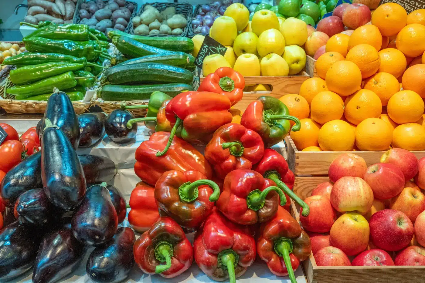 Ovo ukusno povrće ima više vitamina C po porciji od naranče: boja je ključna razlika