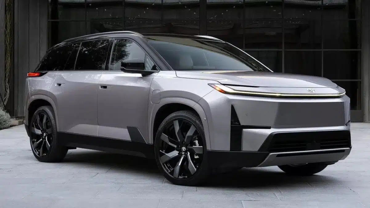 Toyota Highlander: Peta generacija modela je električni SUV