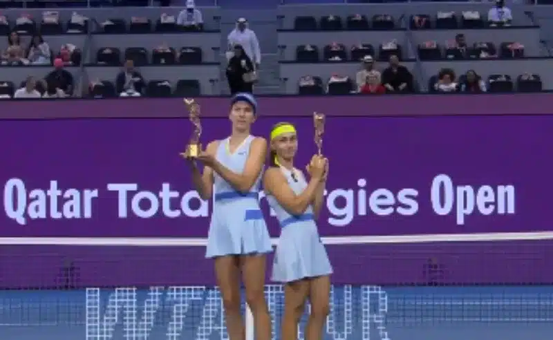 ZABORAVILI NA AO: Ana i Aleksandra podigle pehar u Dohi! (VIDEO)